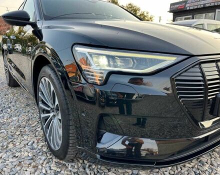 Черный Ауди Другая, объемом двигателя 0 л и пробегом 165 тыс. км за 25999 $, фото 7 на Automoto.ua