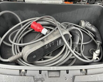 Черный Ауди Другая, объемом двигателя 0 л и пробегом 126 тыс. км за 24000 $, фото 22 на Automoto.ua