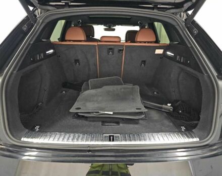 Черный Ауди Другая, объемом двигателя 0 л и пробегом 65 тыс. км за 29000 $, фото 9 на Automoto.ua