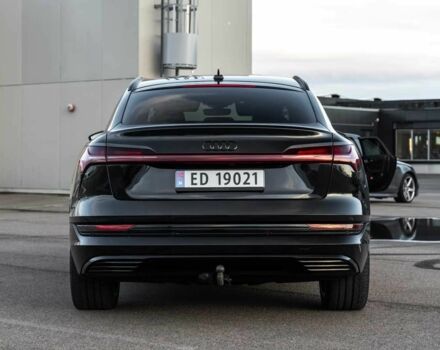 Черный Ауди Другая, объемом двигателя 0 л и пробегом 99 тыс. км за 26000 $, фото 2 на Automoto.ua