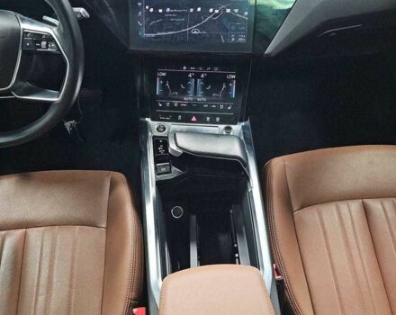 Черный Ауди Другая, объемом двигателя 0 л и пробегом 65 тыс. км за 29000 $, фото 6 на Automoto.ua