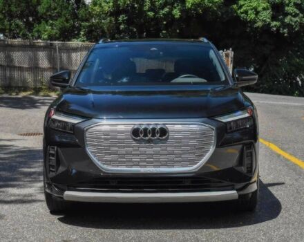 Черный Ауди Другая, объемом двигателя 0 л и пробегом 12 тыс. км за 22000 $, фото 1 на Automoto.ua