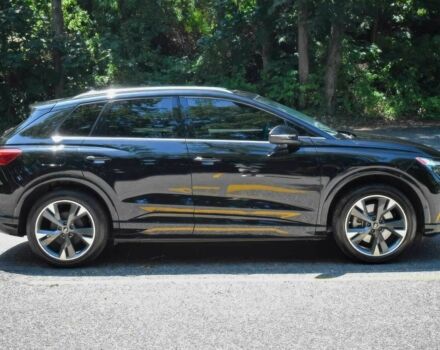 Черный Ауди Другая, объемом двигателя 0 л и пробегом 12 тыс. км за 22000 $, фото 8 на Automoto.ua