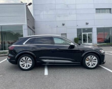 Черный Ауди Другая, объемом двигателя 0 л и пробегом 12 тыс. км за 28200 $, фото 3 на Automoto.ua