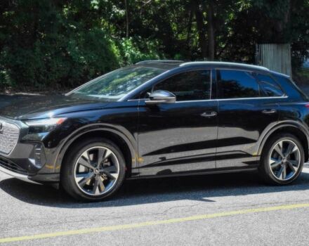 Черный Ауди Другая, объемом двигателя 0 л и пробегом 25 тыс. км за 26000 $, фото 2 на Automoto.ua