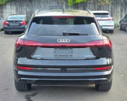 Черный Ауди Другая, объемом двигателя 0 л и пробегом 28 тыс. км за 21000 $, фото 6 на Automoto.ua