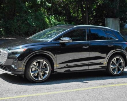 Черный Ауди Другая, объемом двигателя 0 л и пробегом 12 тыс. км за 22000 $, фото 2 на Automoto.ua