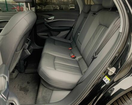 Черный Ауди Другая, объемом двигателя 0 л и пробегом 64 тыс. км за 35955 $, фото 12 на Automoto.ua