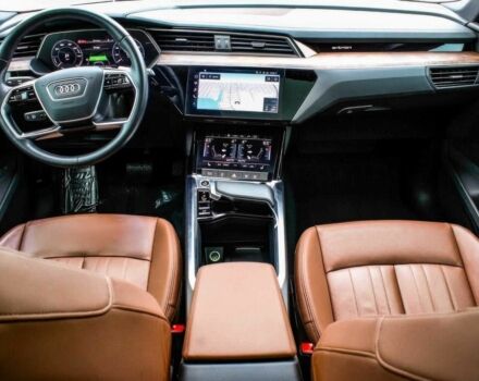 Черный Ауди Другая, объемом двигателя 0 л и пробегом 19 тыс. км за 31000 $, фото 13 на Automoto.ua