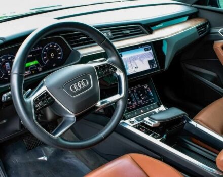 Черный Ауди Другая, объемом двигателя 0 л и пробегом 19 тыс. км за 31000 $, фото 6 на Automoto.ua