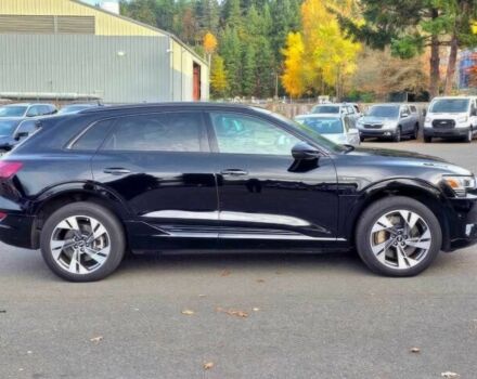 Черный Ауди Другая, объемом двигателя 0 л и пробегом 28 тыс. км за 21000 $, фото 4 на Automoto.ua