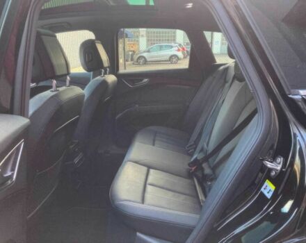 Чорний Ауді Інша, об'ємом двигуна 0 л та пробігом 13 тис. км за 25500 $, фото 10 на Automoto.ua