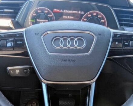 Черный Ауди Другая, объемом двигателя 0 л и пробегом 29 тыс. км за 16000 $, фото 10 на Automoto.ua