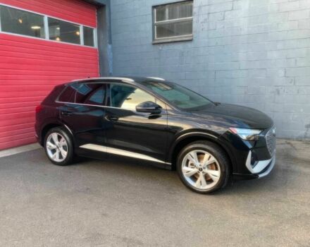 Чорний Ауді Інша, об'ємом двигуна 0 л та пробігом 13 тис. км за 25500 $, фото 2 на Automoto.ua