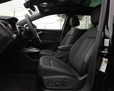 Черный Ауди Другая, объемом двигателя 0 л и пробегом 17 тыс. км за 15000 $, фото 7 на Automoto.ua