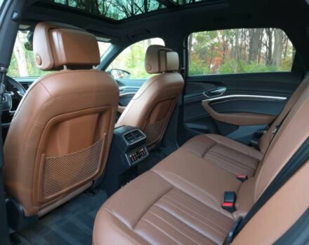 Черный Ауди Другая, объемом двигателя 0 л и пробегом 13 тыс. км за 35700 $, фото 17 на Automoto.ua