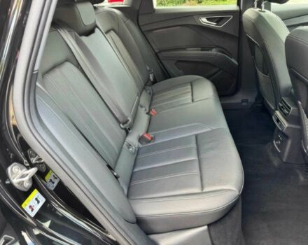 Чорний Ауді Інша, об'ємом двигуна 0 л та пробігом 29 тис. км за 14500 $, фото 12 на Automoto.ua