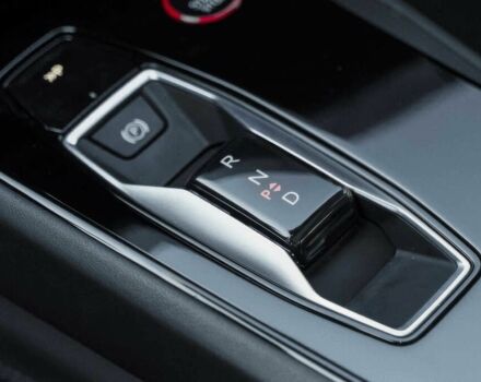 Черный Ауди Другая, объемом двигателя 0 л и пробегом 12 тыс. км за 26100 $, фото 12 на Automoto.ua