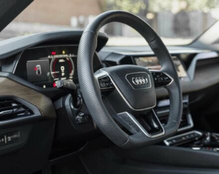 Черный Ауди Другая, объемом двигателя 0 л и пробегом 12 тыс. км за 26100 $, фото 16 на Automoto.ua