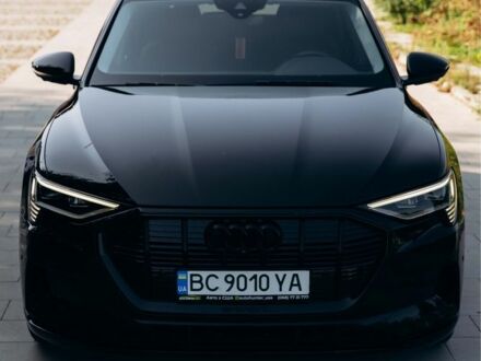 Ауди Другая 2019 в Самборе на Automoto.ua Черный Ауди Другая, объемом двигателя 0 л и пробегом 77 тыс. км за 32500 $, фото 1 на Automoto.ua