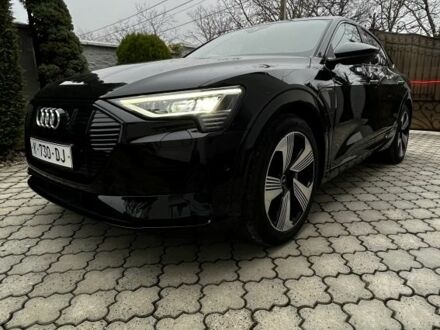Черный Ауди Другая, объемом двигателя 0 л и пробегом 157 тыс. км за 33500 $, фото 1 на Automoto.ua