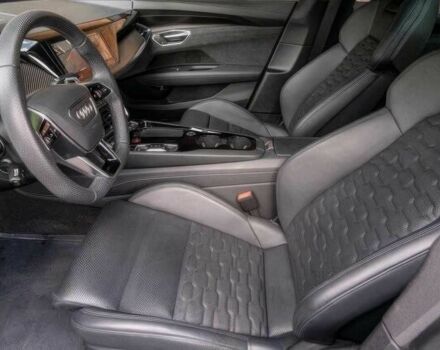 Красный Ауди Другая, объемом двигателя 0 л и пробегом 29 тыс. км за 20000 $, фото 10 на Automoto.ua