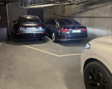 Серый Ауди Другая, объемом двигателя 0 л и пробегом 37 тыс. км за 65555 $, фото 8 на Automoto.ua