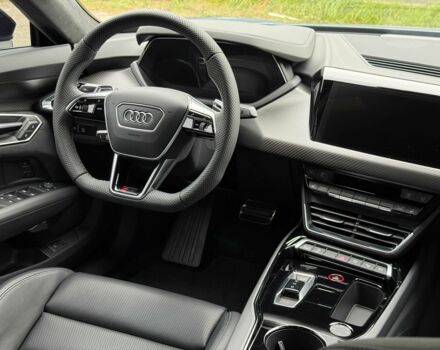 Сірий Ауді Інша, об'ємом двигуна 0 л та пробігом 7 тис. км за 78000 $, фото 20 на Automoto.ua