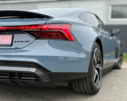 Сірий Ауді Інша, об'ємом двигуна 0 л та пробігом 7 тис. км за 78000 $, фото 2 на Automoto.ua