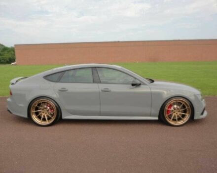 Серый Ауди Другая, объемом двигателя 4 л и пробегом 72 тыс. км за 17800 $, фото 3 на Automoto.ua