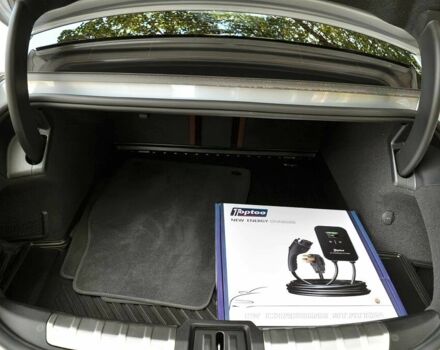 Серый Ауди Другая, объемом двигателя 0 л и пробегом 10 тыс. км за 40000 $, фото 12 на Automoto.ua