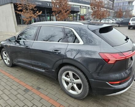 Ауди Другая 2020 в Ужгороде на Automoto.ua Серый Ауди Другая, объемом двигателя 0 л и пробегом 115 тыс. км за 26700 $, фото 1 на Automoto.ua