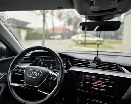 Ауди Другая 2020 в Ужгороде на Automoto.ua Серый Ауди Другая, объемом двигателя 0 л и пробегом 115 тыс. км за 26700 $, фото 5 на Automoto.ua