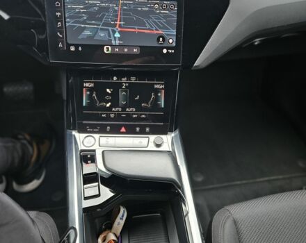 Ауди Другая 2020 в Ужгороде на Automoto.ua Серый Ауди Другая, объемом двигателя 0 л и пробегом 115 тыс. км за 26700 $, фото 7 на Automoto.ua