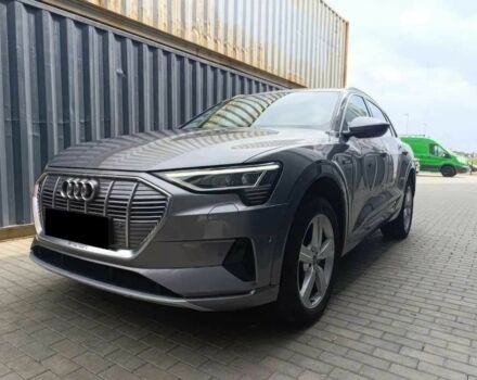 Серый Ауди Другая, объемом двигателя 0 л и пробегом 54 тыс. км за 25000 $, фото 2 на Automoto.ua