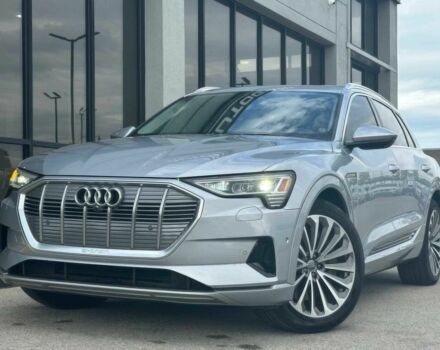 Серый Ауди Другая, объемом двигателя 0 л и пробегом 40 тыс. км за 12500 $, фото 2 на Automoto.ua