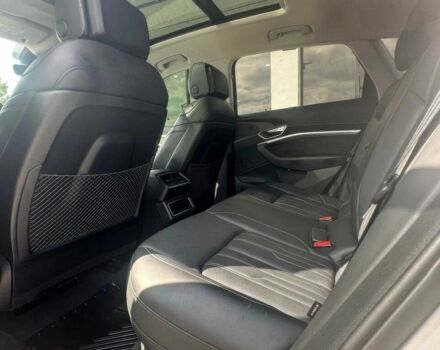 Серый Ауди Другая, объемом двигателя 0 л и пробегом 40 тыс. км за 12500 $, фото 12 на Automoto.ua