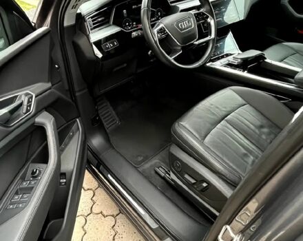 Серый Ауди Другая, объемом двигателя 0 л и пробегом 122 тыс. км за 27500 $, фото 4 на Automoto.ua