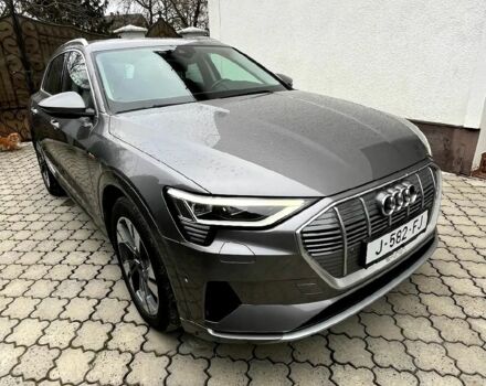 Серый Ауди Другая, объемом двигателя 0 л и пробегом 122 тыс. км за 27500 $, фото 3 на Automoto.ua