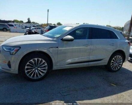 Серый Ауди Другая, объемом двигателя 0 л и пробегом 86 тыс. км за 24700 $, фото 11 на Automoto.ua