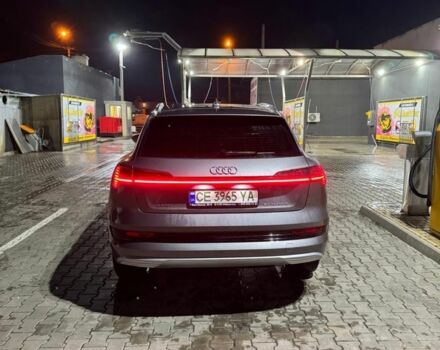 Сірий Ауді Інша, об'ємом двигуна 0 л та пробігом 221 тис. км за 19900 $, фото 1 на Automoto.ua