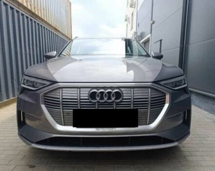 Серый Ауди Другая, объемом двигателя 0 л и пробегом 54 тыс. км за 25000 $, фото 1 на Automoto.ua