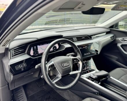 Серый Ауди Другая, объемом двигателя 0 л и пробегом 150 тыс. км за 24900 $, фото 4 на Automoto.ua