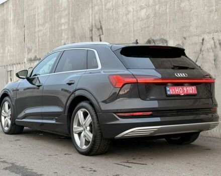 Серый Ауди Другая, объемом двигателя 0 л и пробегом 81 тыс. км за 34800 $, фото 8 на Automoto.ua