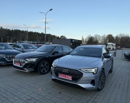 Серый Ауди Другая, объемом двигателя 0 л и пробегом 32 тыс. км за 41990 $, фото 18 на Automoto.ua