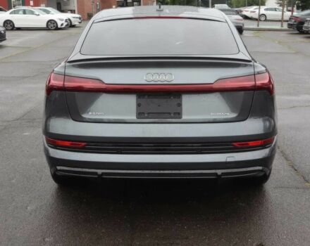 Серый Ауди Другая, объемом двигателя 0 л и пробегом 24 тыс. км за 38000 $, фото 6 на Automoto.ua