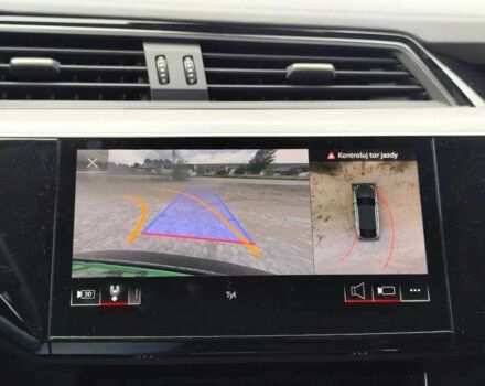 Сірий Ауді Інша, об'ємом двигуна 0 л та пробігом 56 тис. км за 26000 $, фото 11 на Automoto.ua