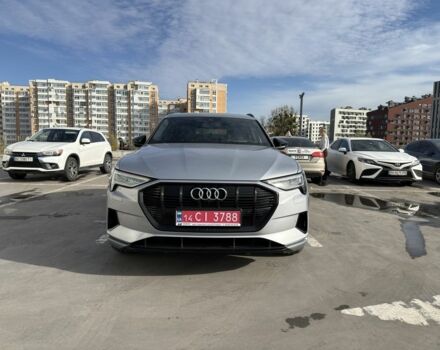 Серый Ауди Другая, объемом двигателя 0 л и пробегом 32 тыс. км за 41990 $, фото 1 на Automoto.ua