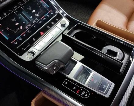 Серый Ауди Другая, объемом двигателя 3 л и пробегом 32 тыс. км за 54000 $, фото 10 на Automoto.ua