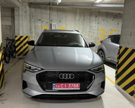 Серый Ауди Другая, объемом двигателя 0 л и пробегом 32 тыс. км за 41990 $, фото 23 на Automoto.ua